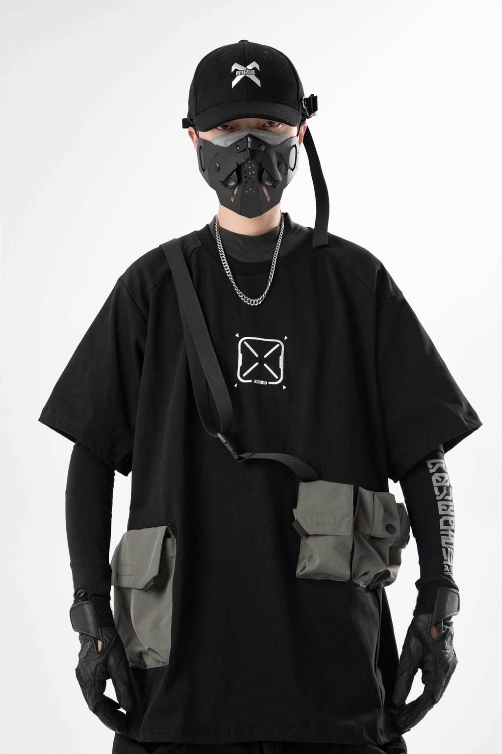 JX EXT 11 Core Tee - Black / M