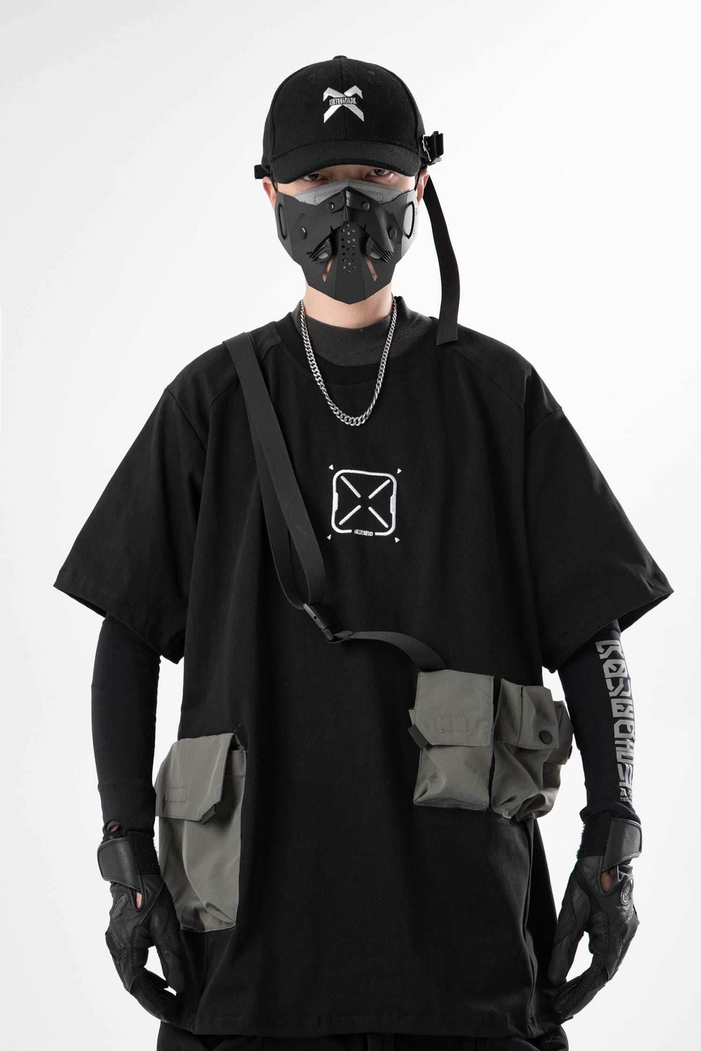 JX EXT 11 Core Tee - Black / M