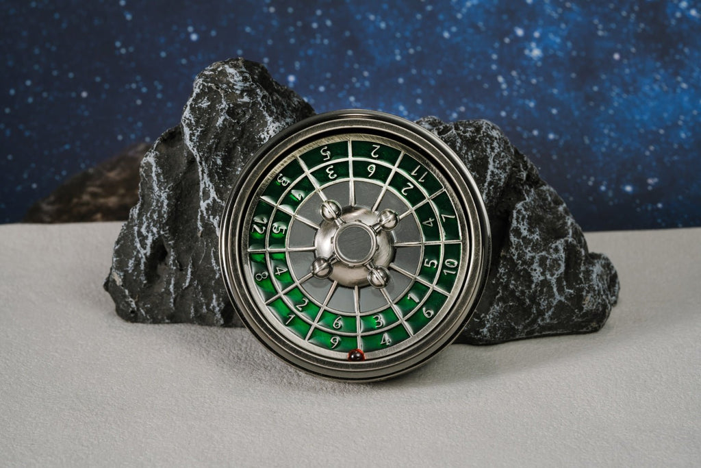 Dice Spinner — Multi-Functional Metal Wheel of Fortune DND Dice Spinner
