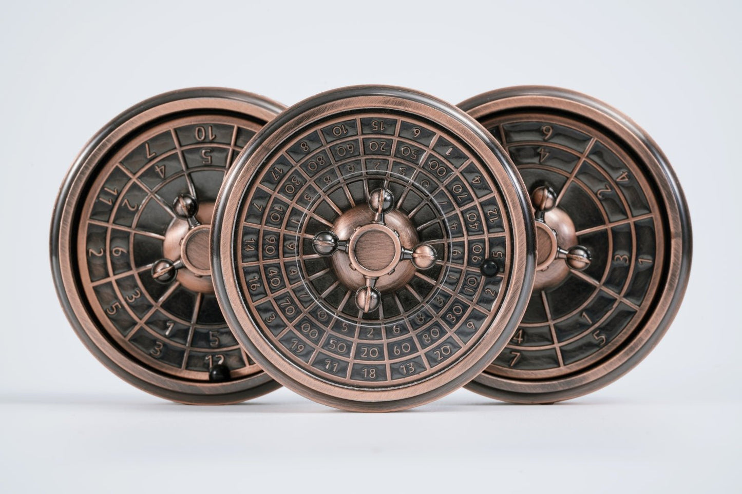 Dice Spinner — Multi-Functional Metal Wheel of Fortune DND Dice Spinner