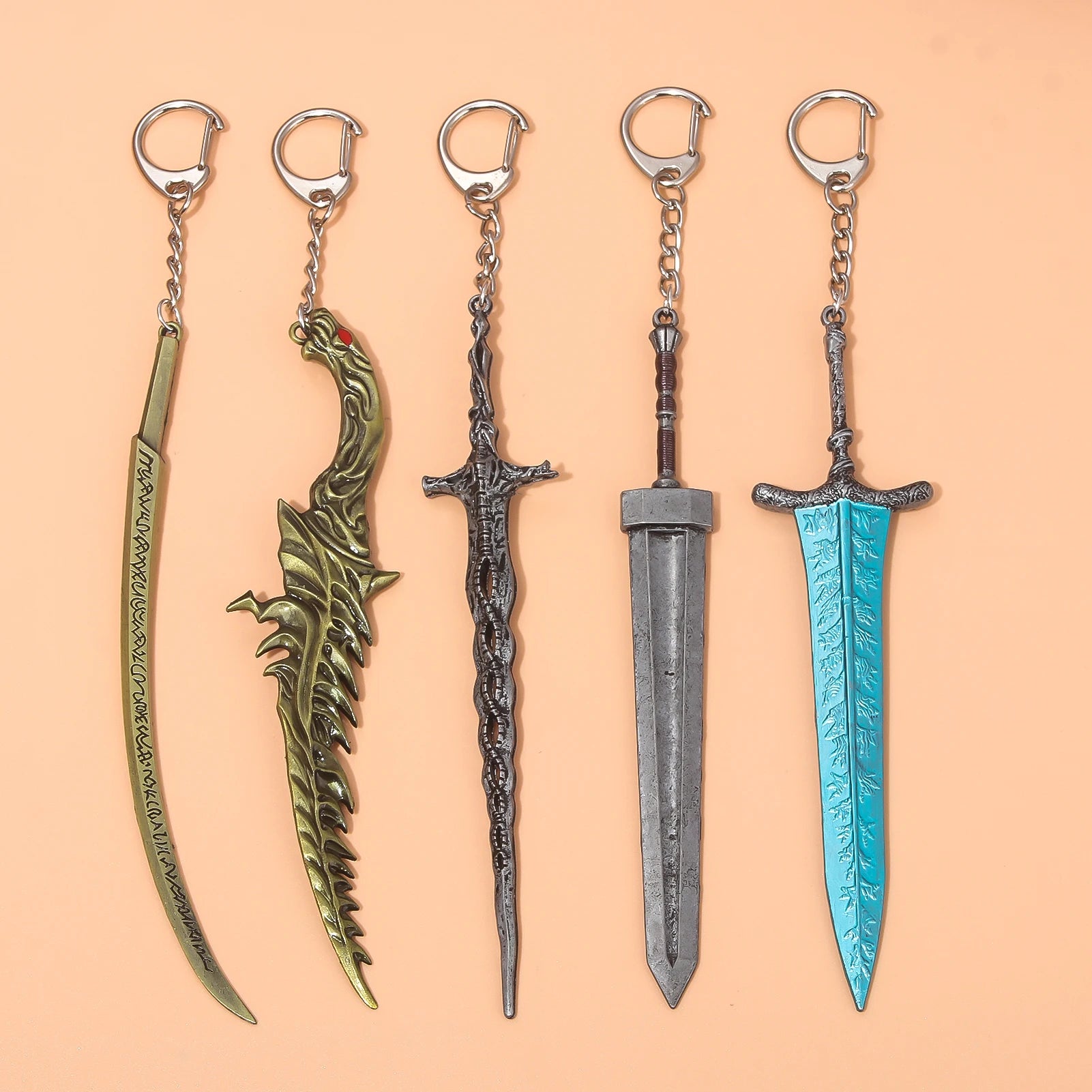 Game Moonlight Greatsword Keychain Reduvia Dagger Moonveil Katana Weapon Model Pendant Keyring for Women Men Cosplay Jewelry