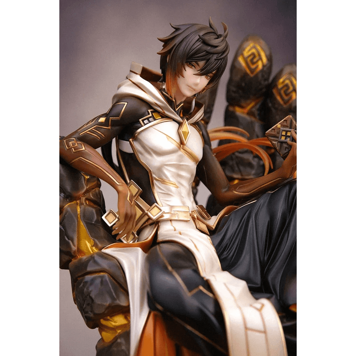 Zhongli, the Geo Archon - 26cm Genshin Impact Collectible PVC Action Figure - Zhongli / No Box