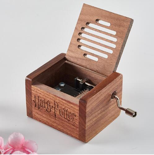 Hand Cranked Creative Music Box Harry Potter New Wooden Carved Music Box