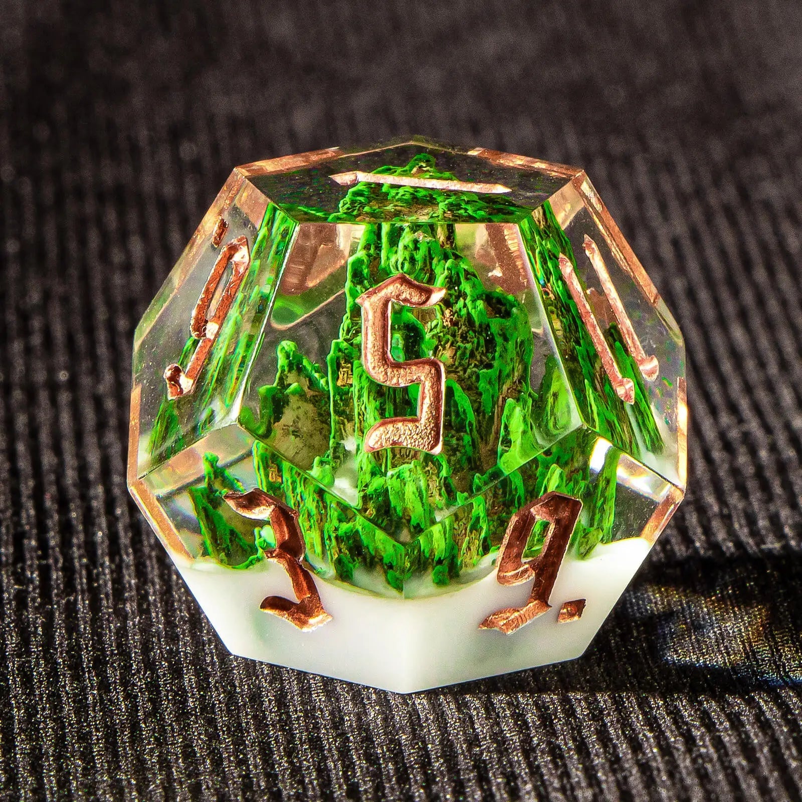 Handmade Resin Mountain Forest Dice, D and D D20 Polyhedral RPG, Sharp Edge Dice Set for Dungeon and Dragon Pathfinder Rol