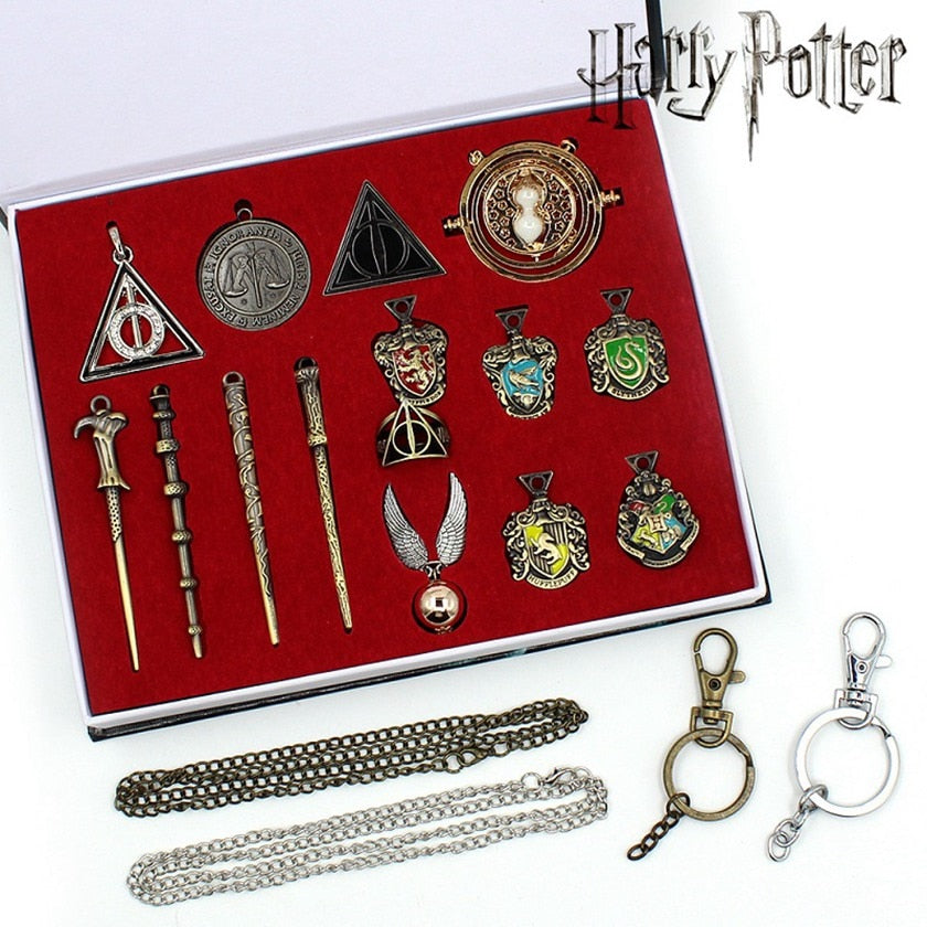 Harri Potter Seal Stamp Vintage Alphabet Wax 3D Metal Badge Seal Sets Hermione Magic Wand Weapon Keychain Necklace Box Toy