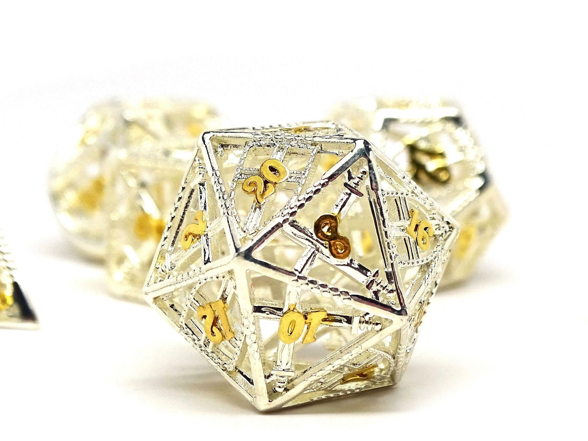 Hollow Dice of Divine Retribution - Silver