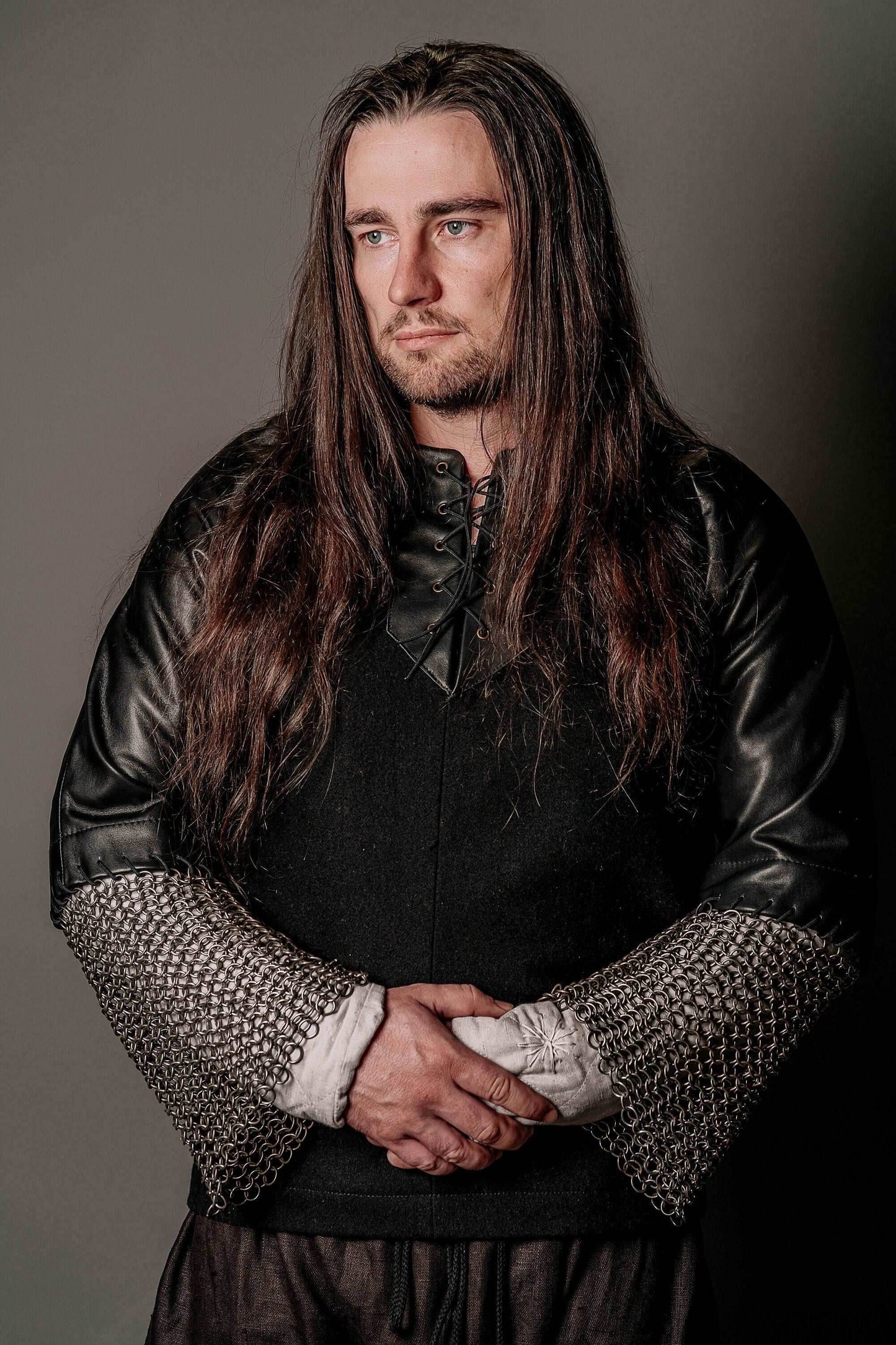 Boromir's leather tunic with chainmail sleeves - XS
