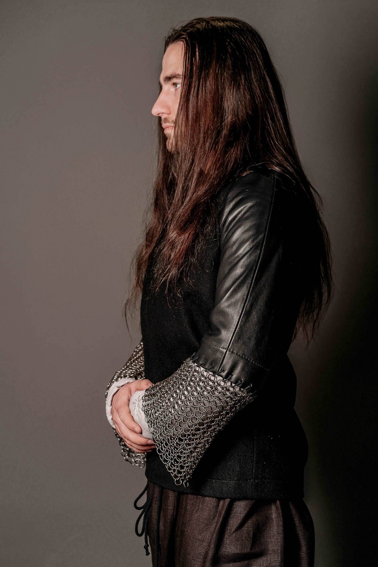 Boromir's leather tunic with chainmail sleeves - XS