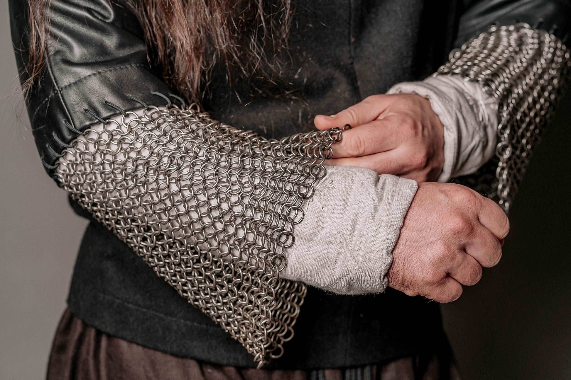 Boromir's leather tunic with chainmail sleeves - XS