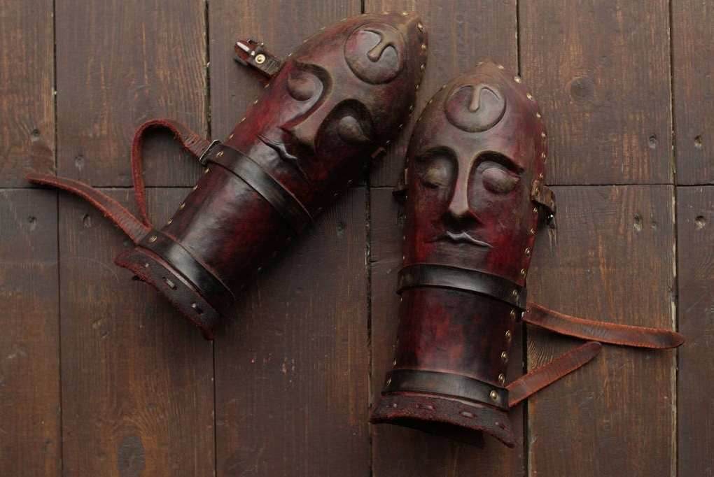 Medieval leather bracers for Larp - Red (like on foto) / Two bracers
