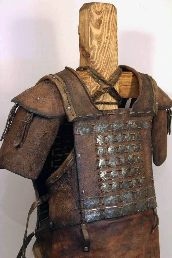 Medieval larp armor (armor with pauldrons + bracers) - XS / Full payment
