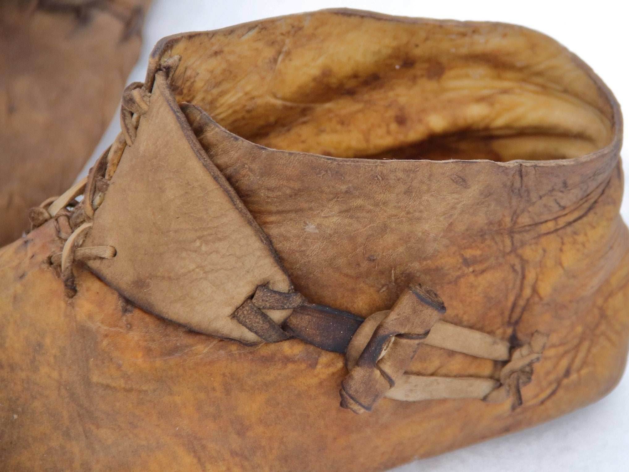 Medieval leather boots with soft sole - Beige (pictured) / 5