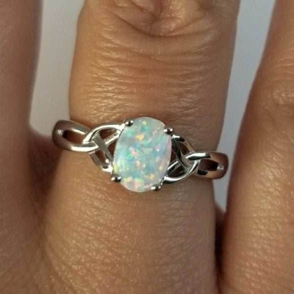 Scottish Mist Celtic Ring - 4 / Sterling Silver