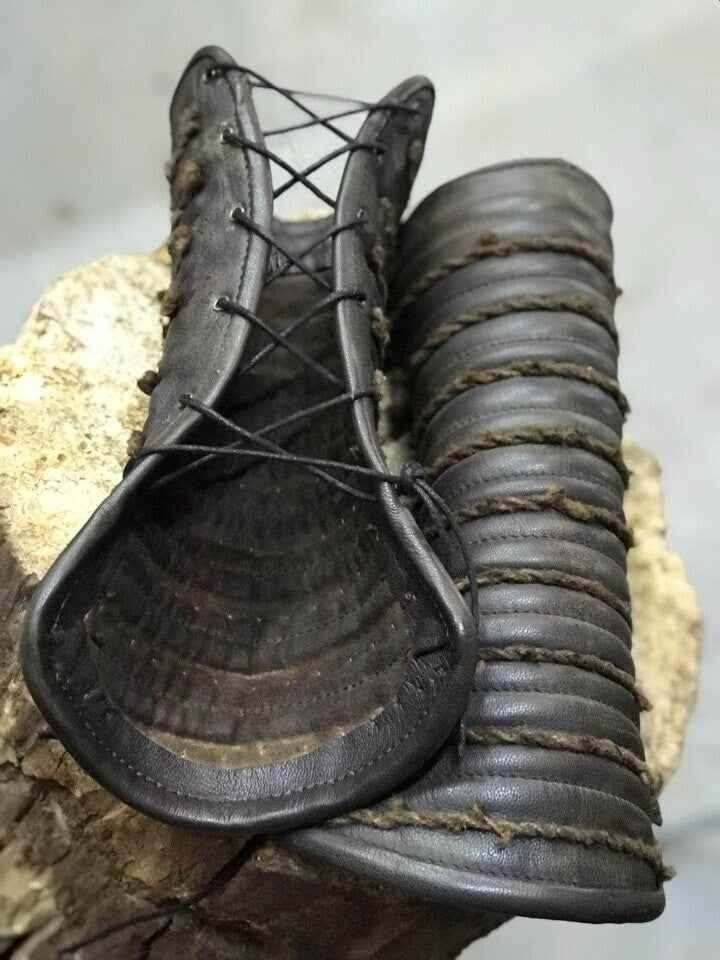 Ragnar medieval leather bracers (Vikings s2) - for one hand