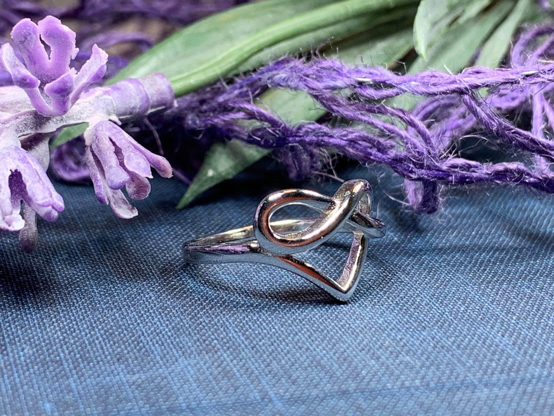 Celtic Forever Heart Ring - 4