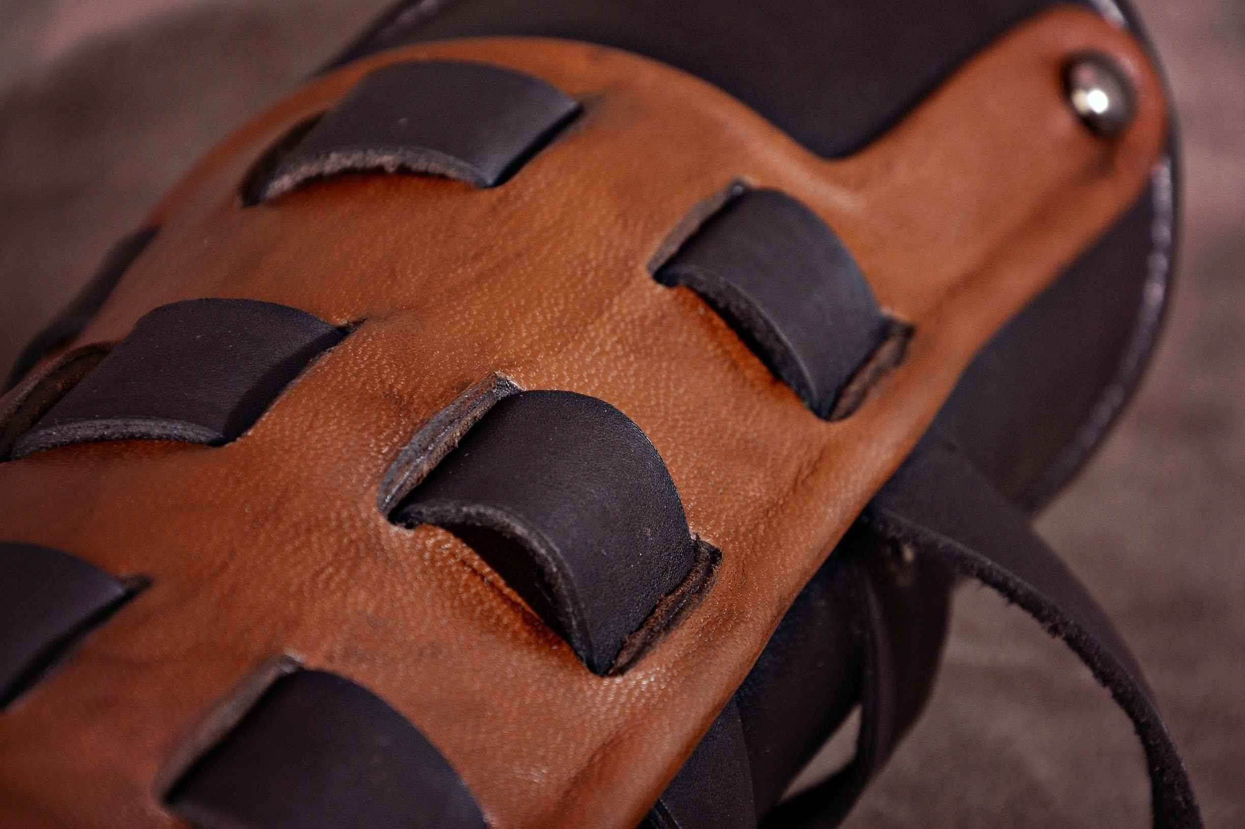 Hiccup's bracers (How to train your dragon 3) - for one hand