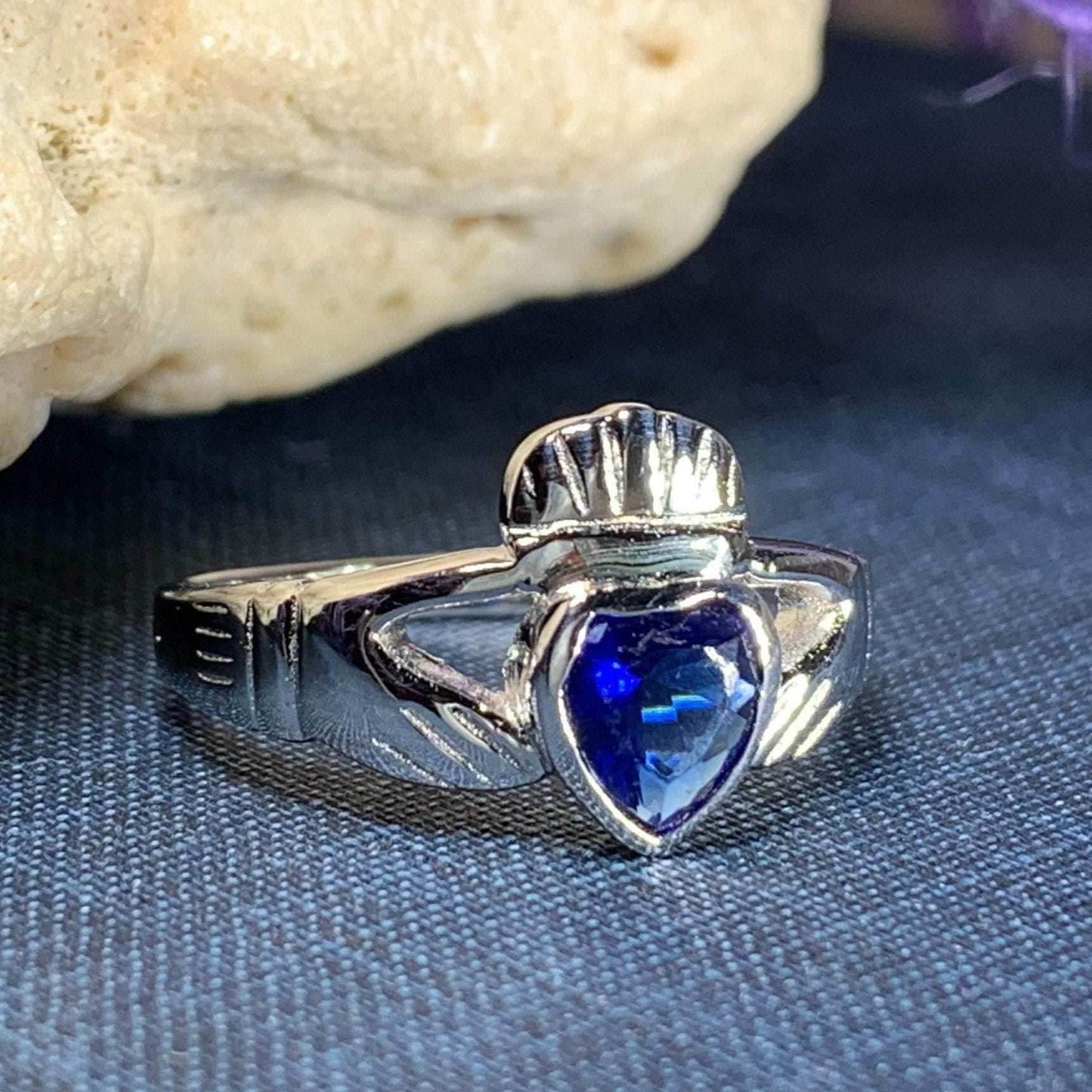Dublin Claddagh Ring - 4