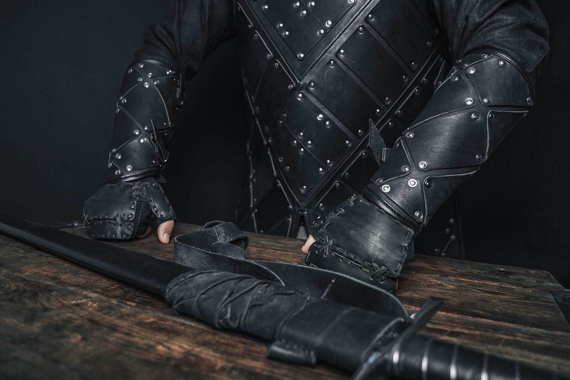 Medieval leather bracers with hand protection - for one hand