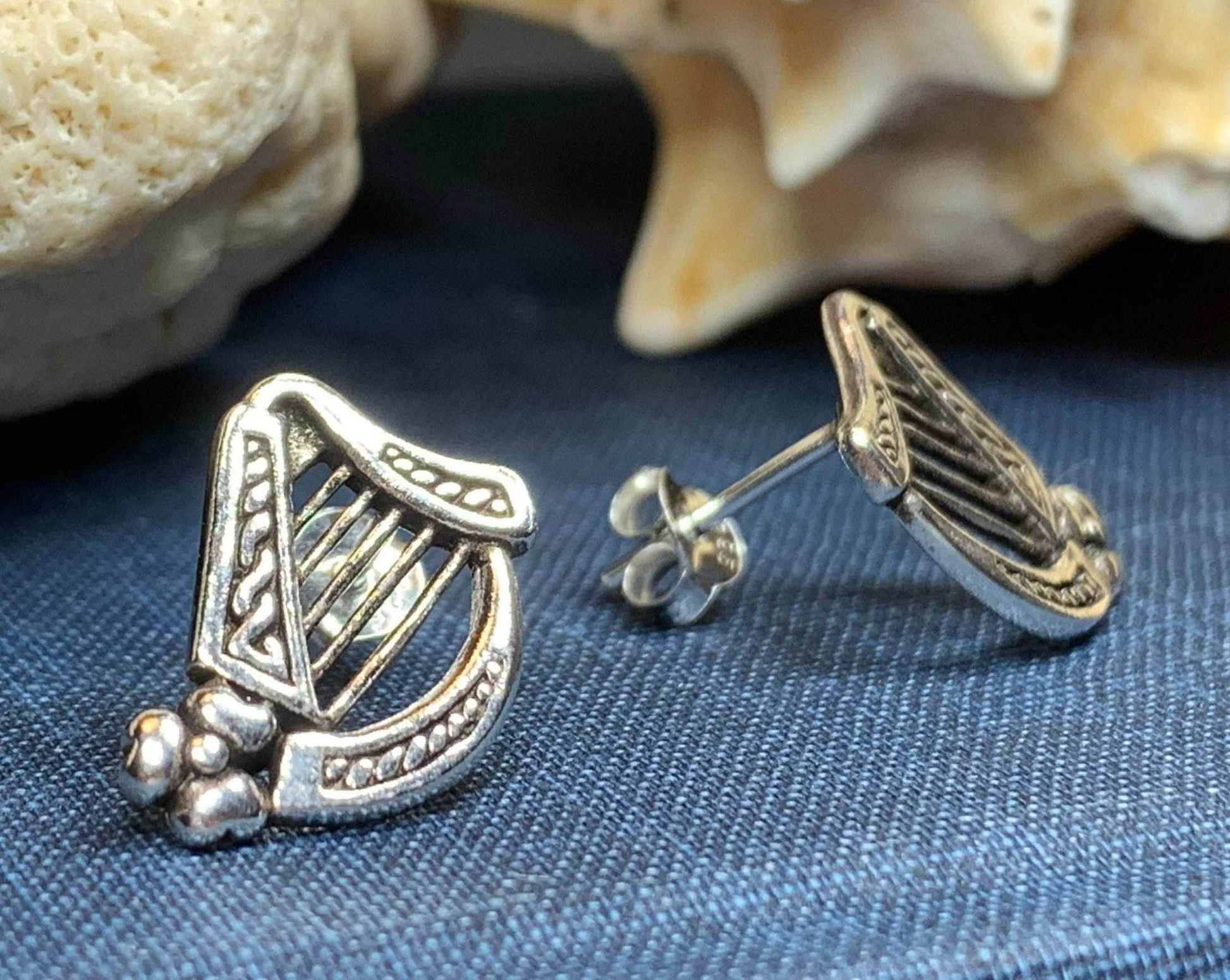 Cian Harp Post Earrings - 