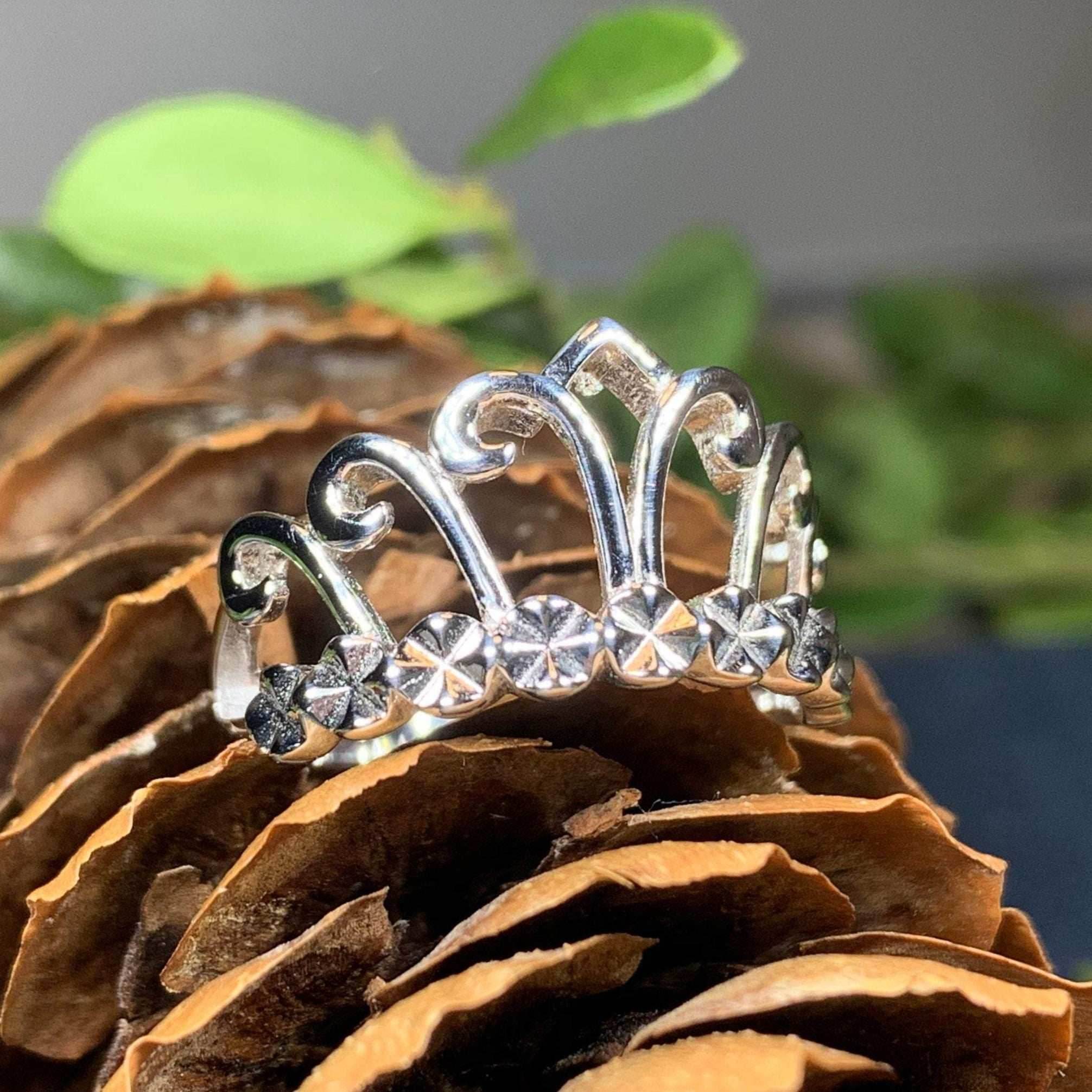 Anne Crown Ring - 6