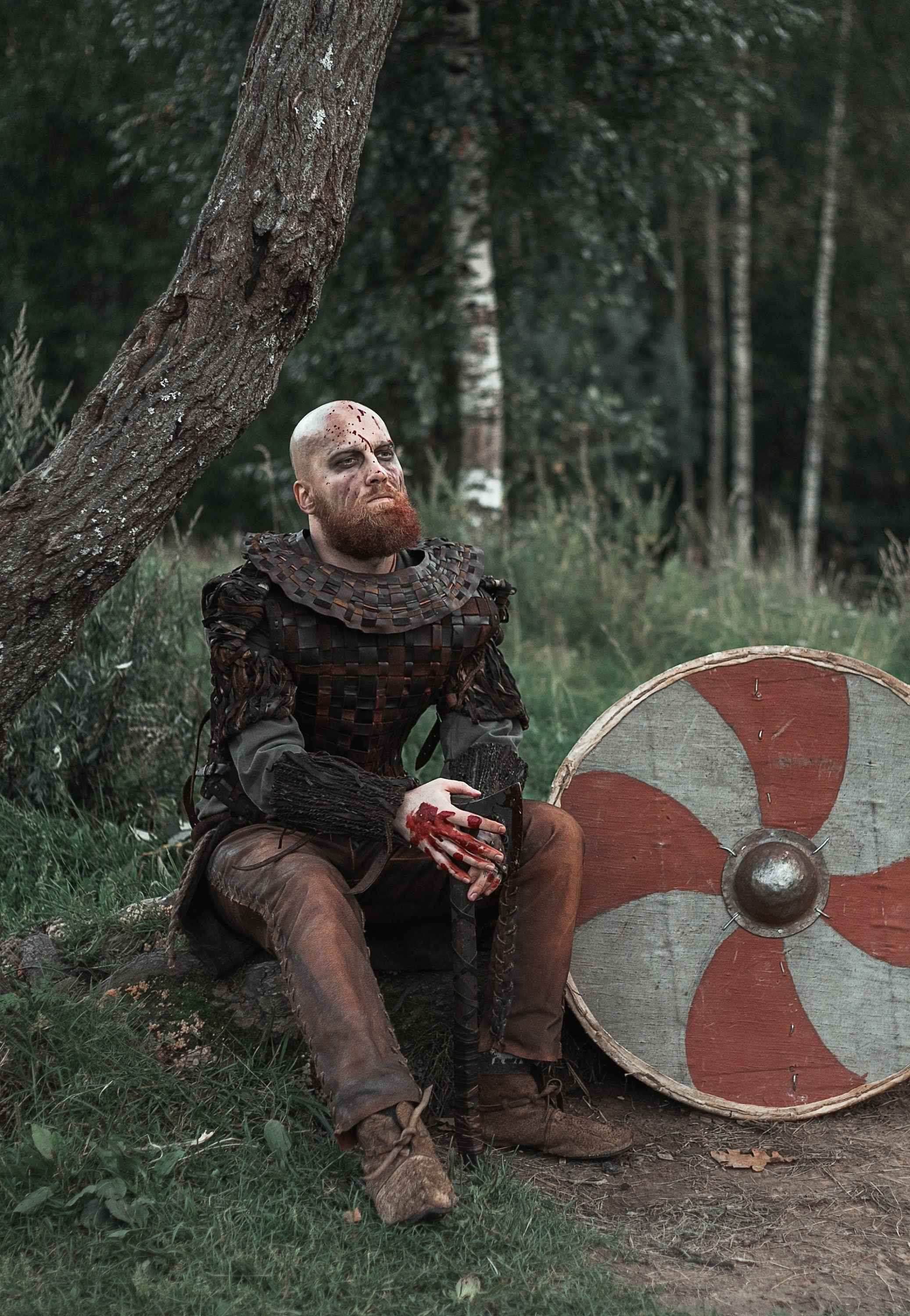 Viking leather bracers - Brown / For two hands