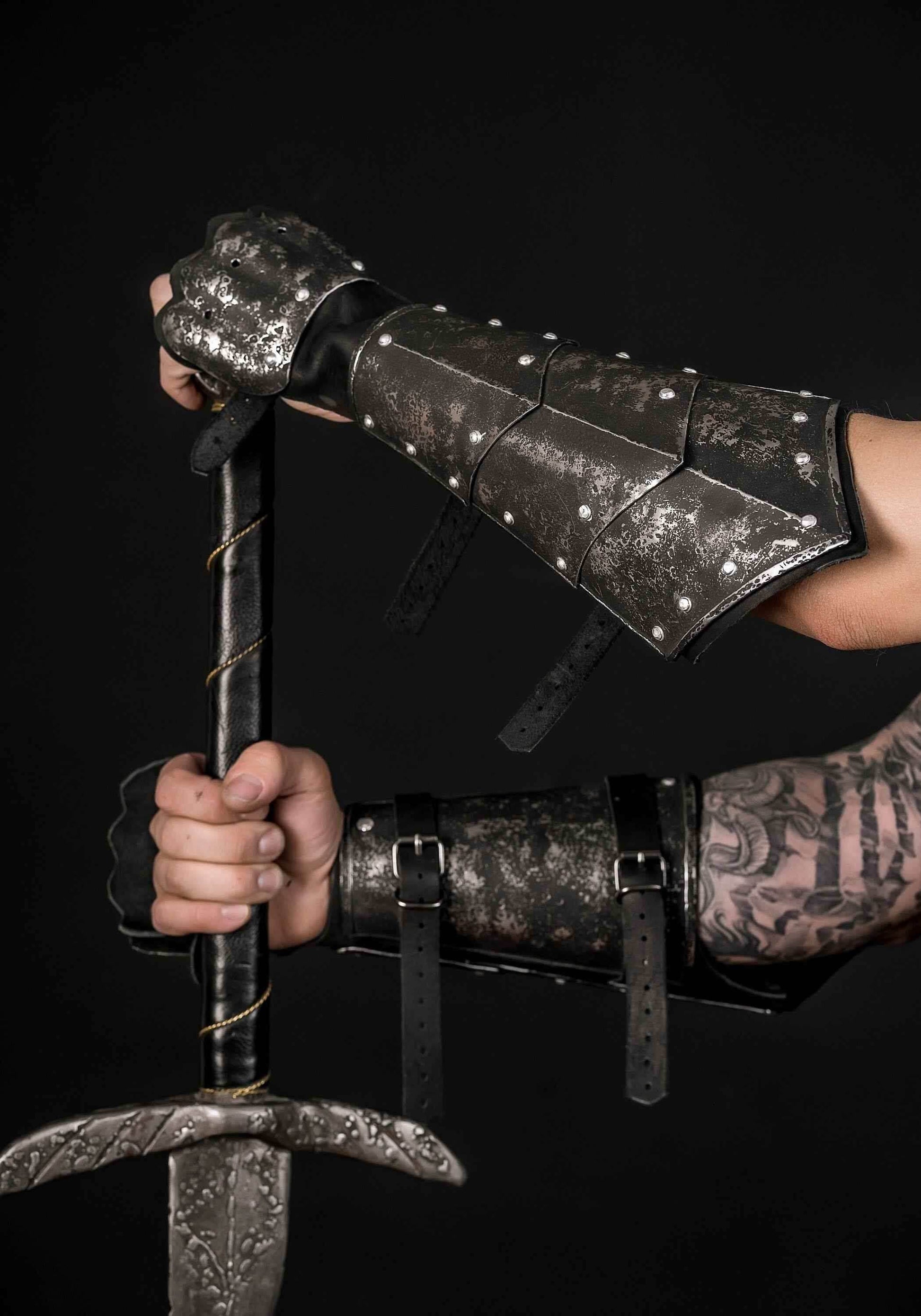 Medieval leather bracers with hand protection - for one hand