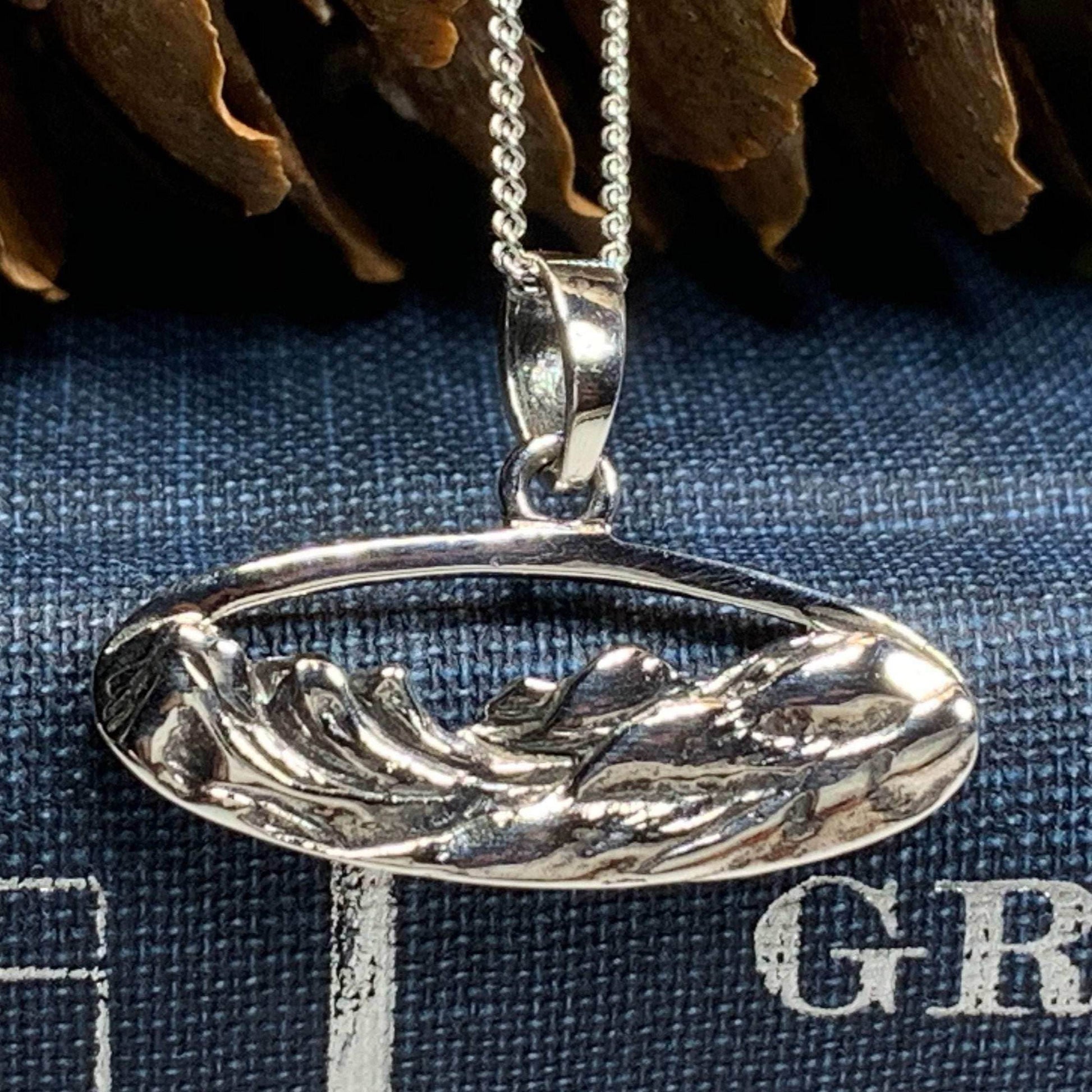 Scotland Glencoe Pass Necklace - 18