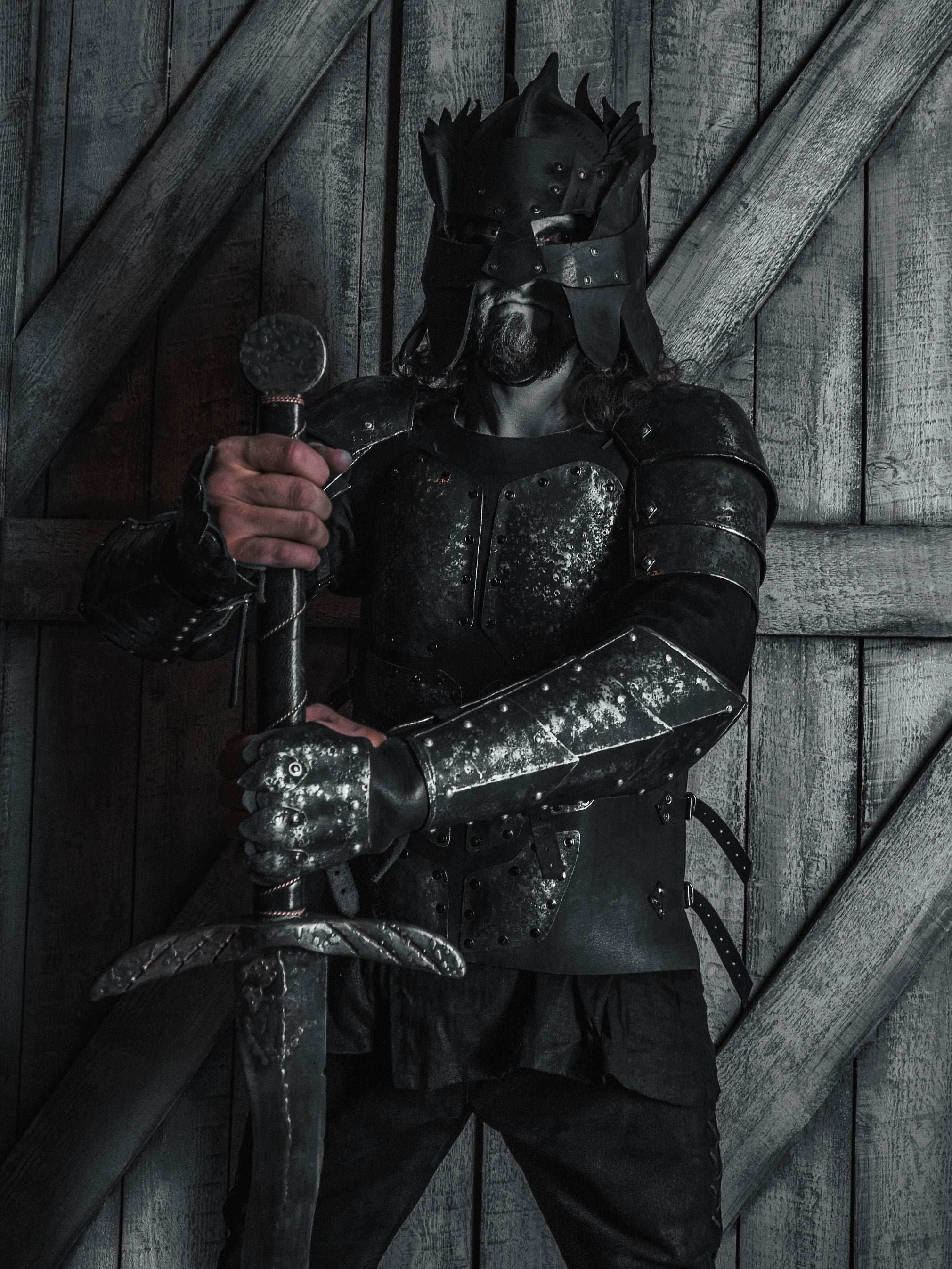 Viking battle helmet (Head Hunter) - XS / Brown (as on foto)