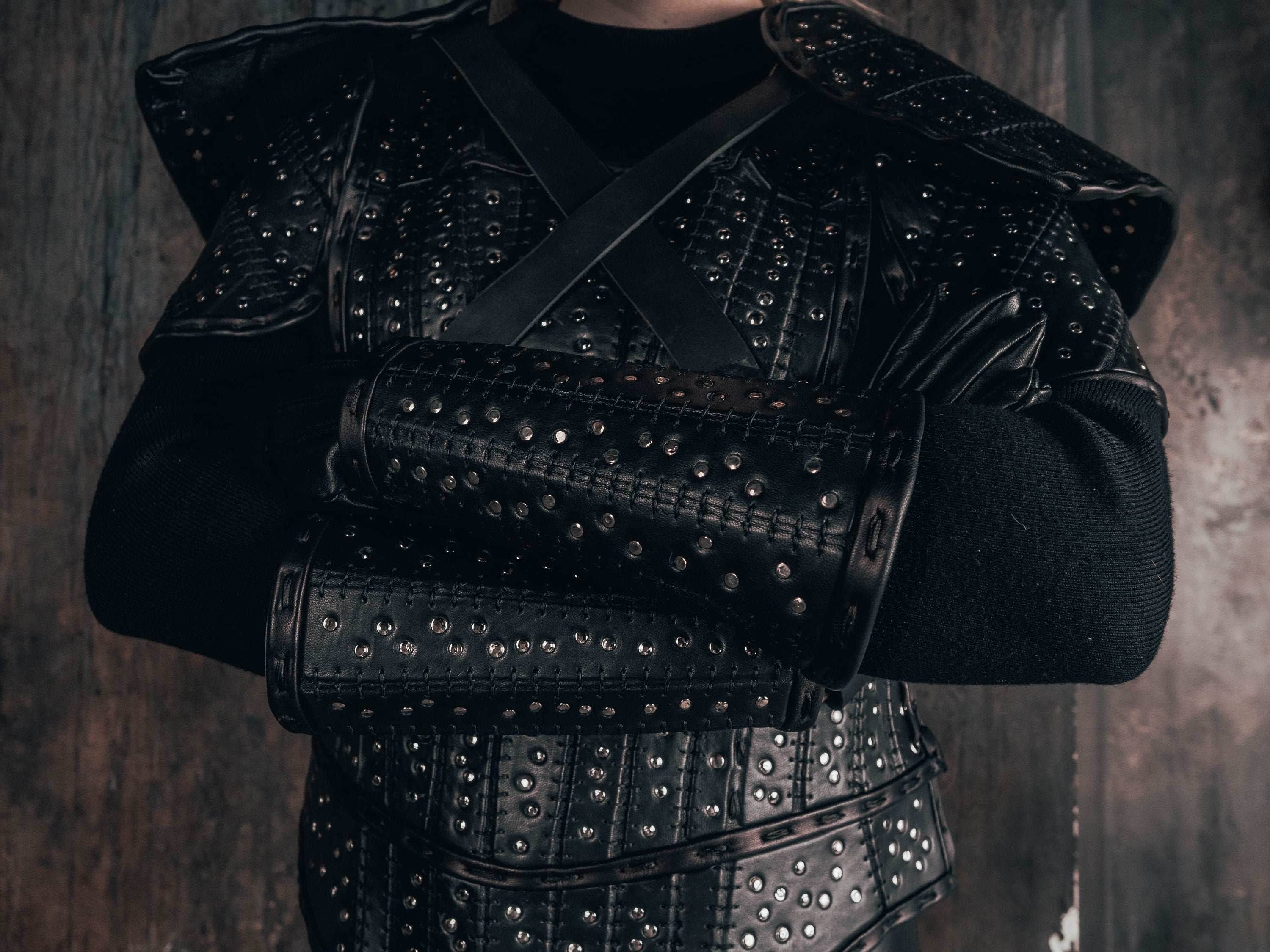 Witcher bracers - for one hand