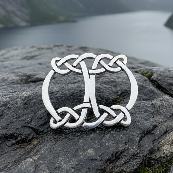 Celtic Knot Scarf Ring