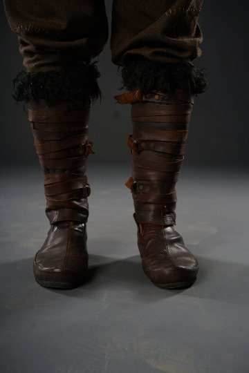Assassin leather low boots + greaves with fur - brown (lie photo) / 5