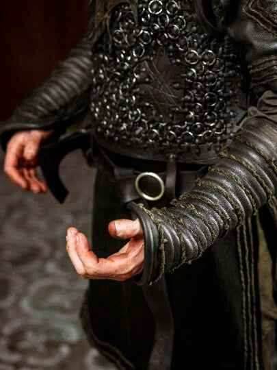 Green leather bracers - for one hand