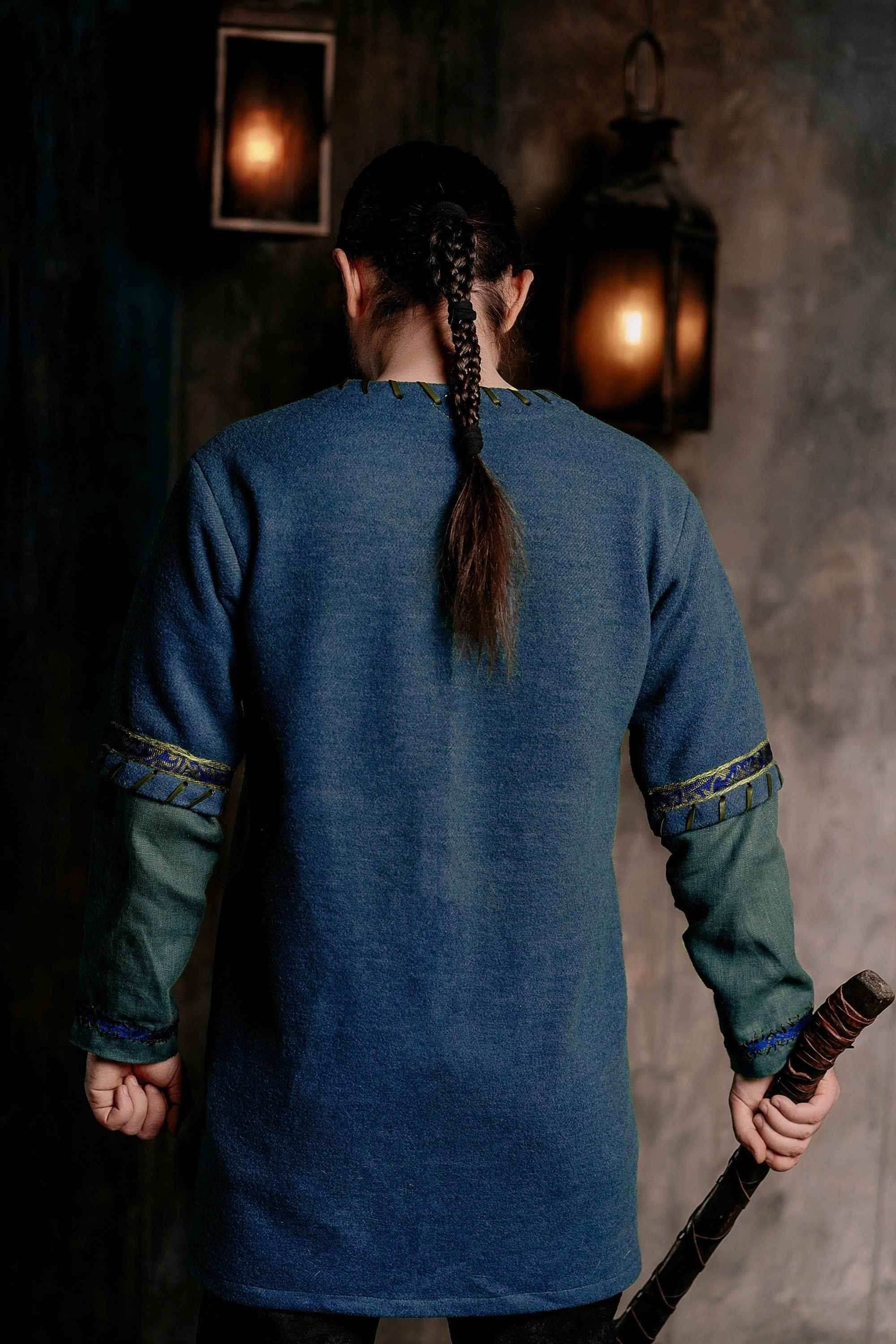 Wool celtic shirt - S