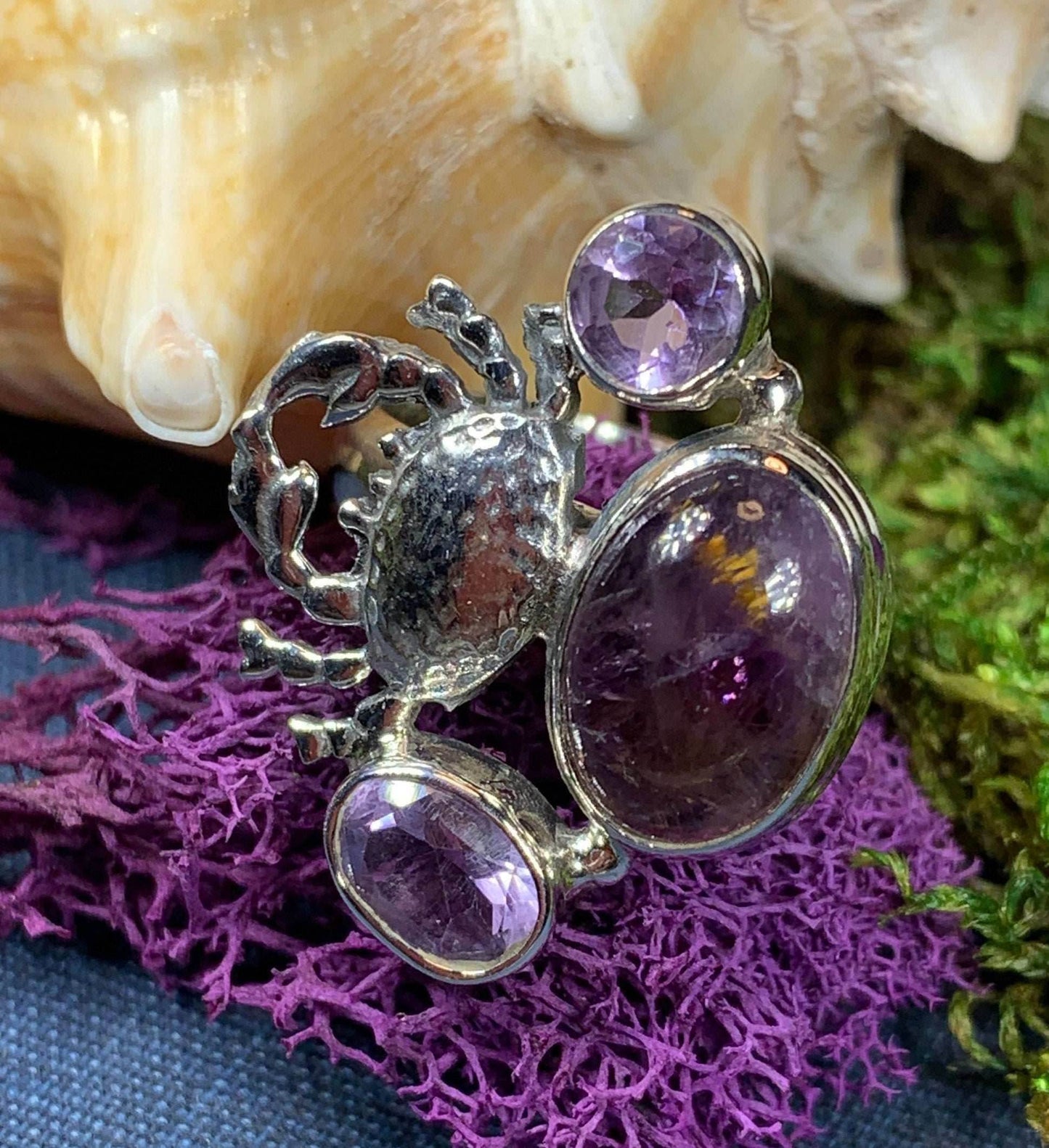 Purple Crab Ring - 8 / Super 7/amethyst