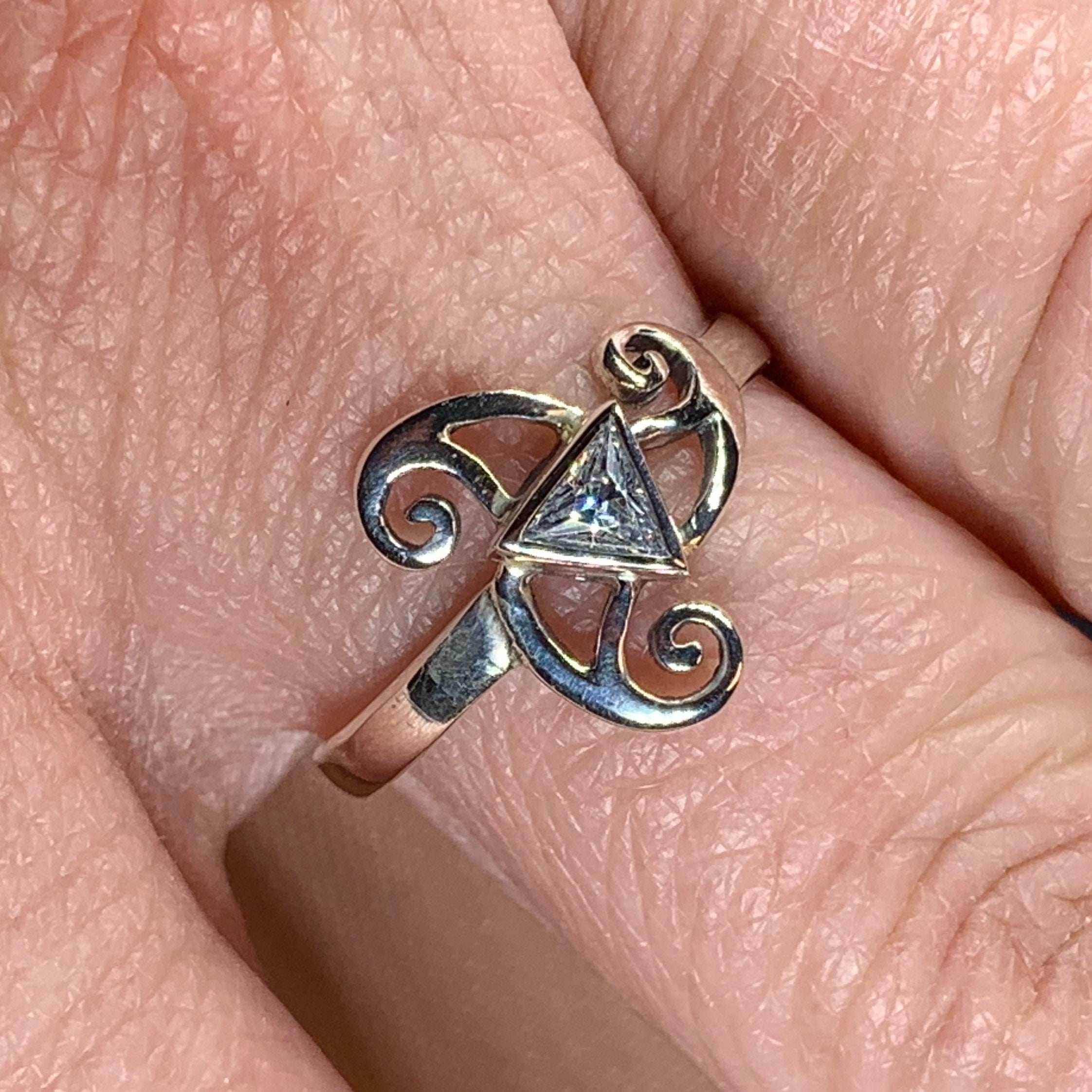 Tara Celtic Spiral Ring - 10 / Blue Topaz