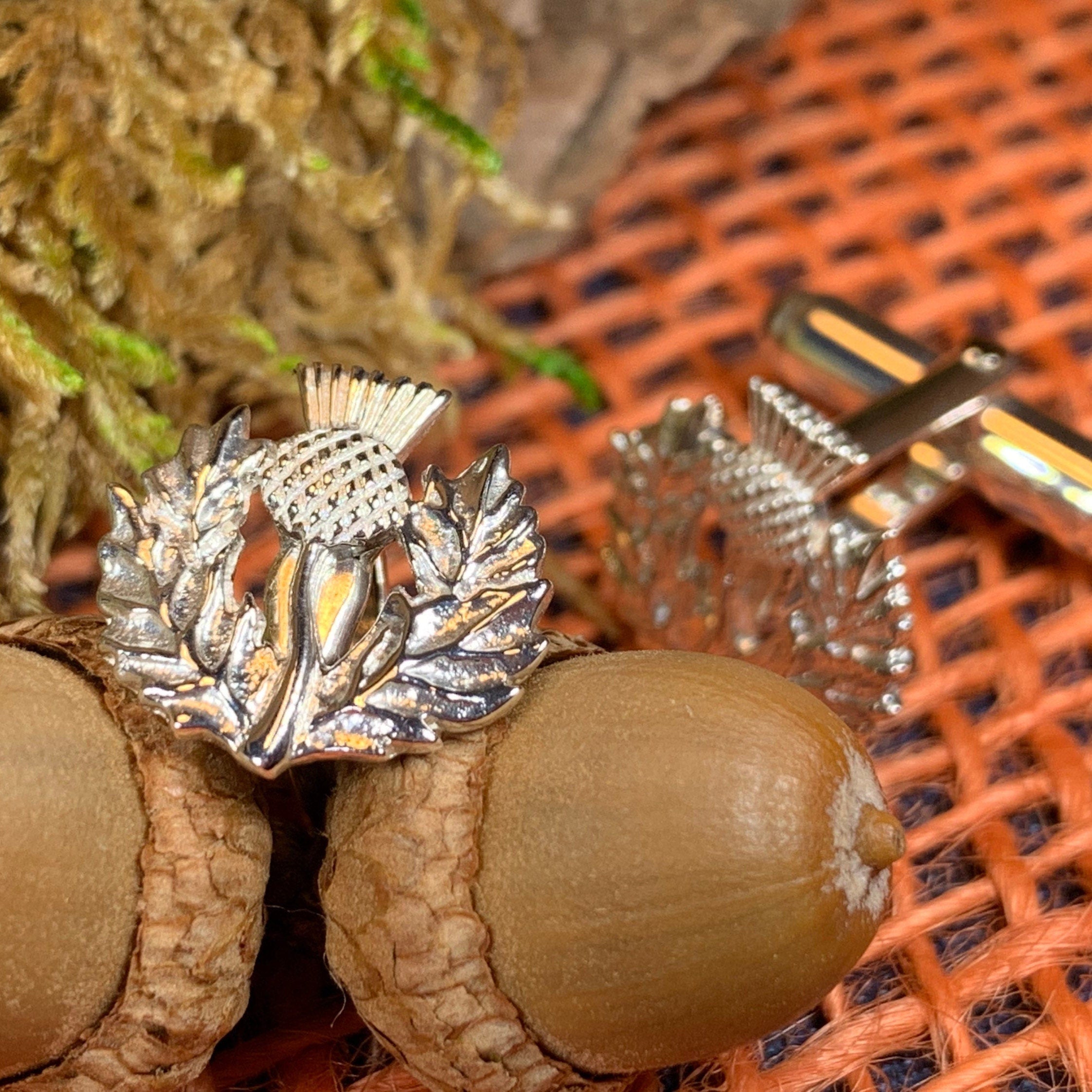 Alba Thistle Cuff Links