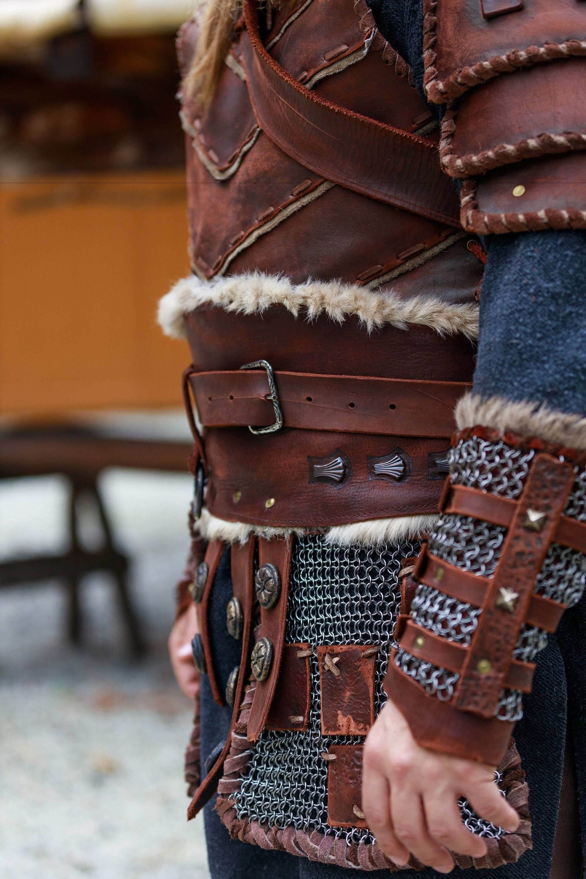 Warlord leather bracers with сhainmail - brown (as pictured)