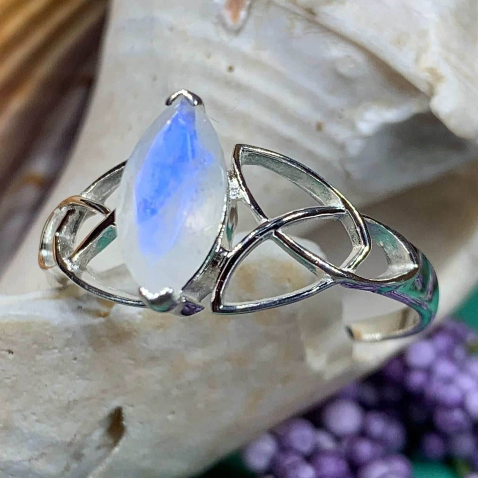 Esmeralda Celtic Knot Ring - 5