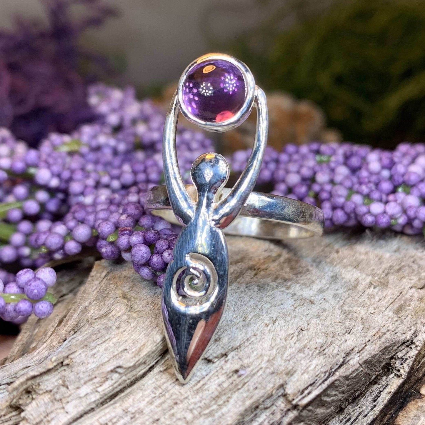 Celtic Danu Goddess Ring - 6 / Moonstone