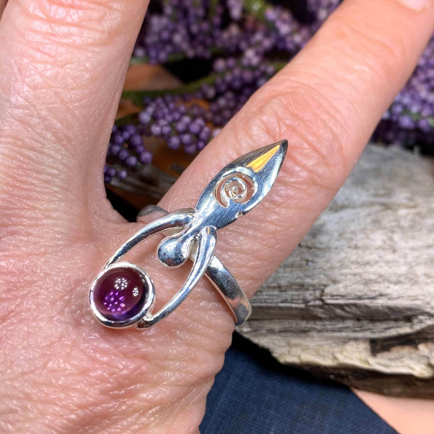 Celtic Danu Goddess Ring - 6 / Moonstone