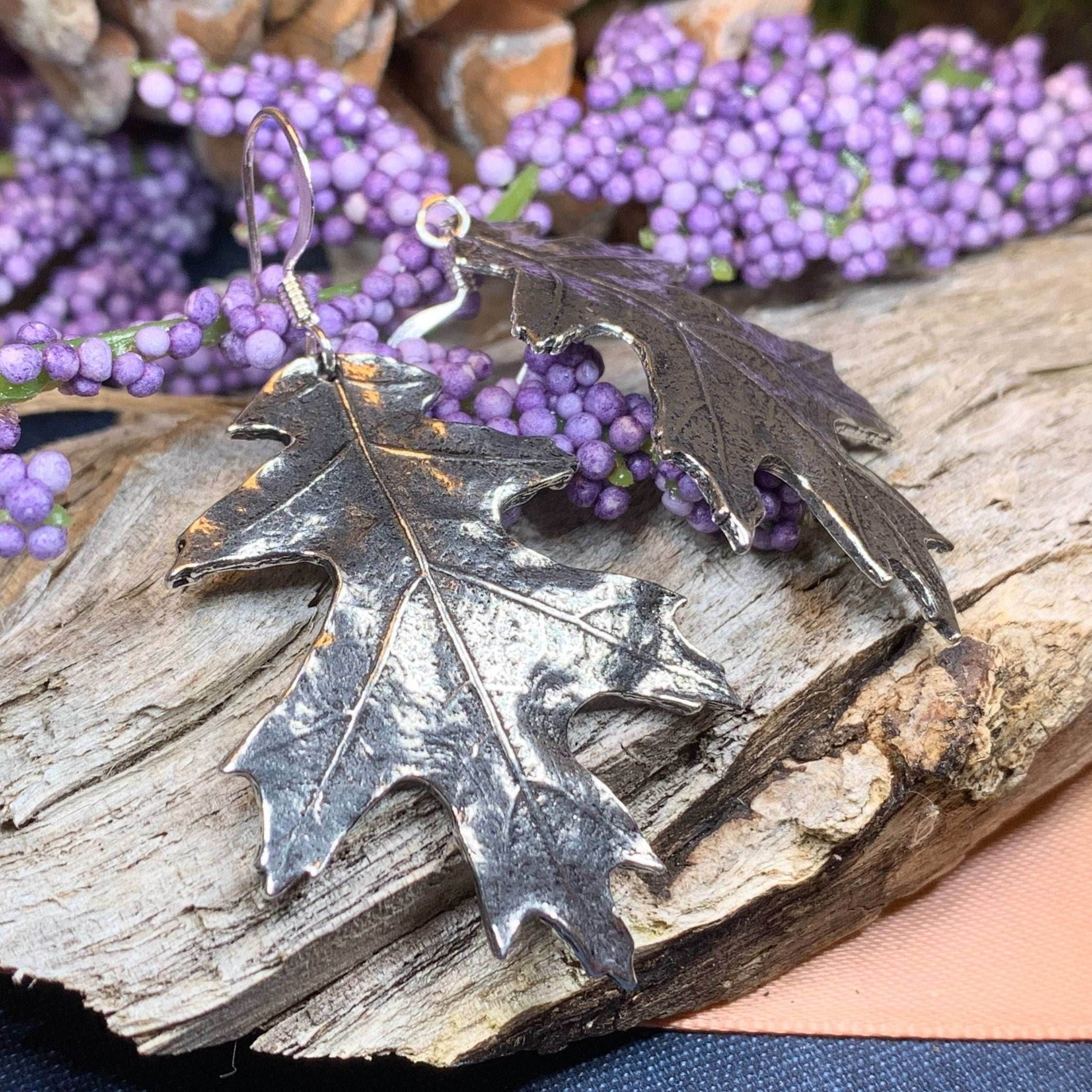 Oryena Oak Leaf Earrings - 