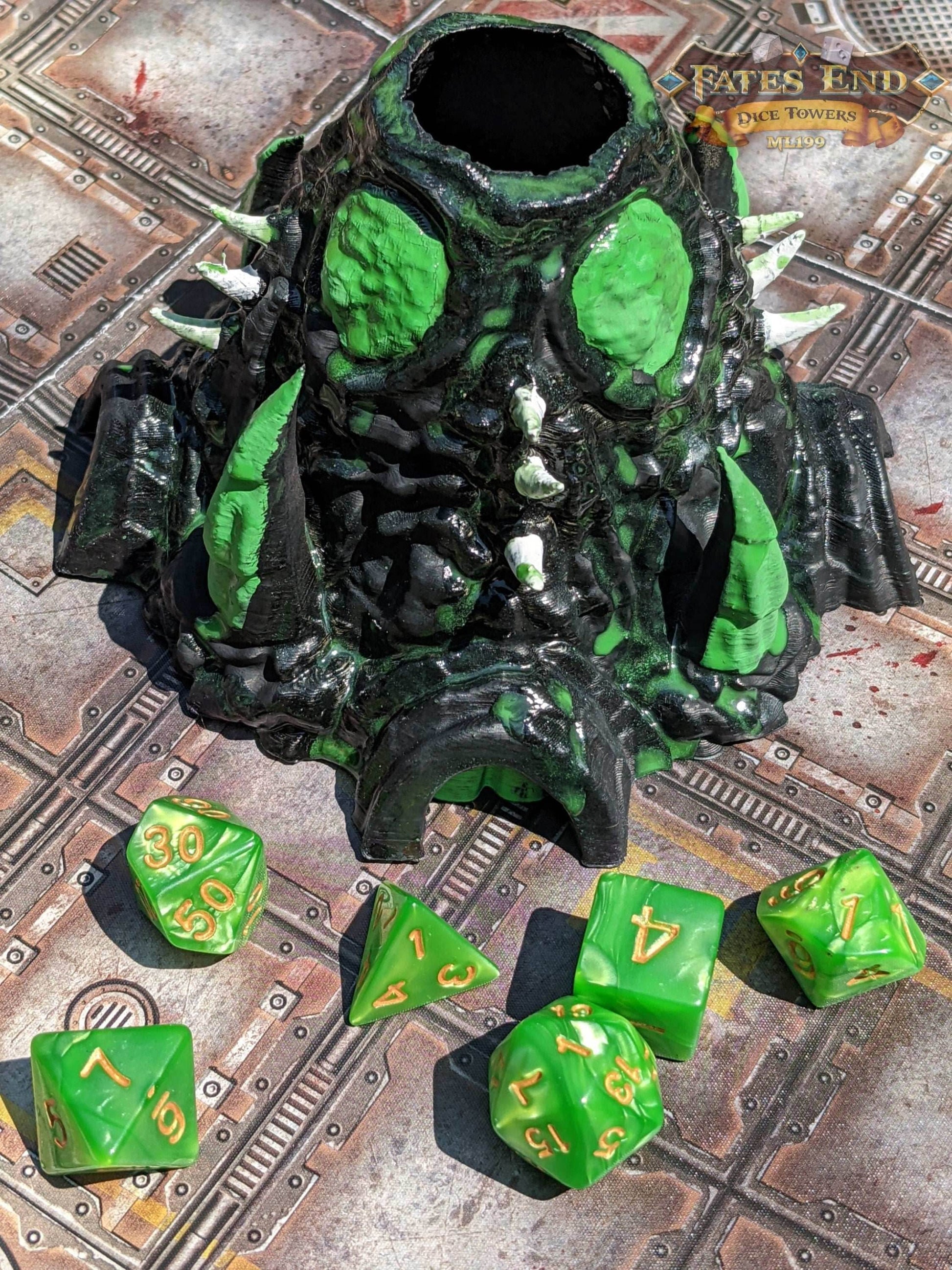 Alien Lifeform Sci-Fi 3D Printed Dice Jail | RPG Dice Vault | D20 Box | Player Gift - Encase Your Dice in the Dread of Deep Space Horror! - Black / Yes- Include Random Dice Set