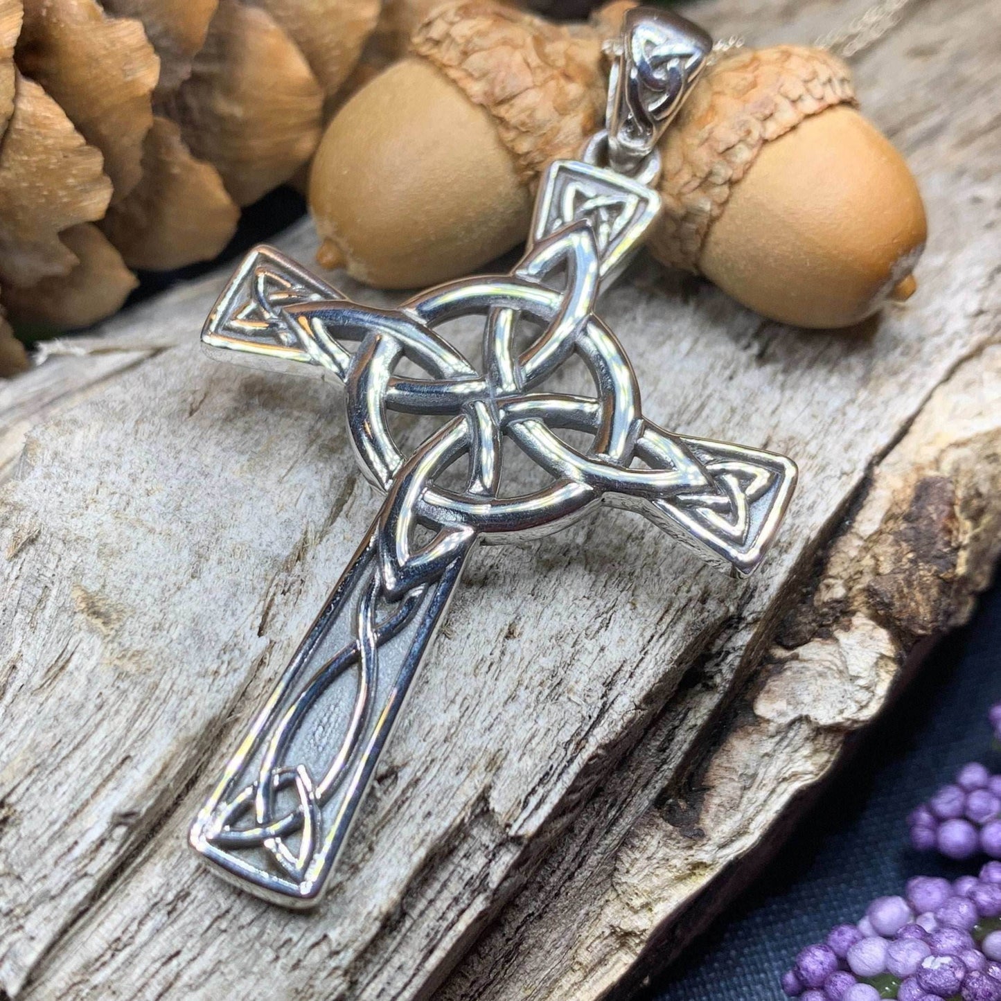 Large Four Corner Knot Celtic Cross Necklace - 18