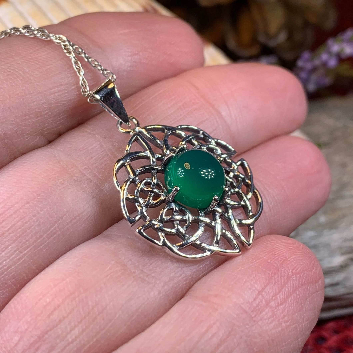 Elvenfire Celtic Knot Necklace - 18