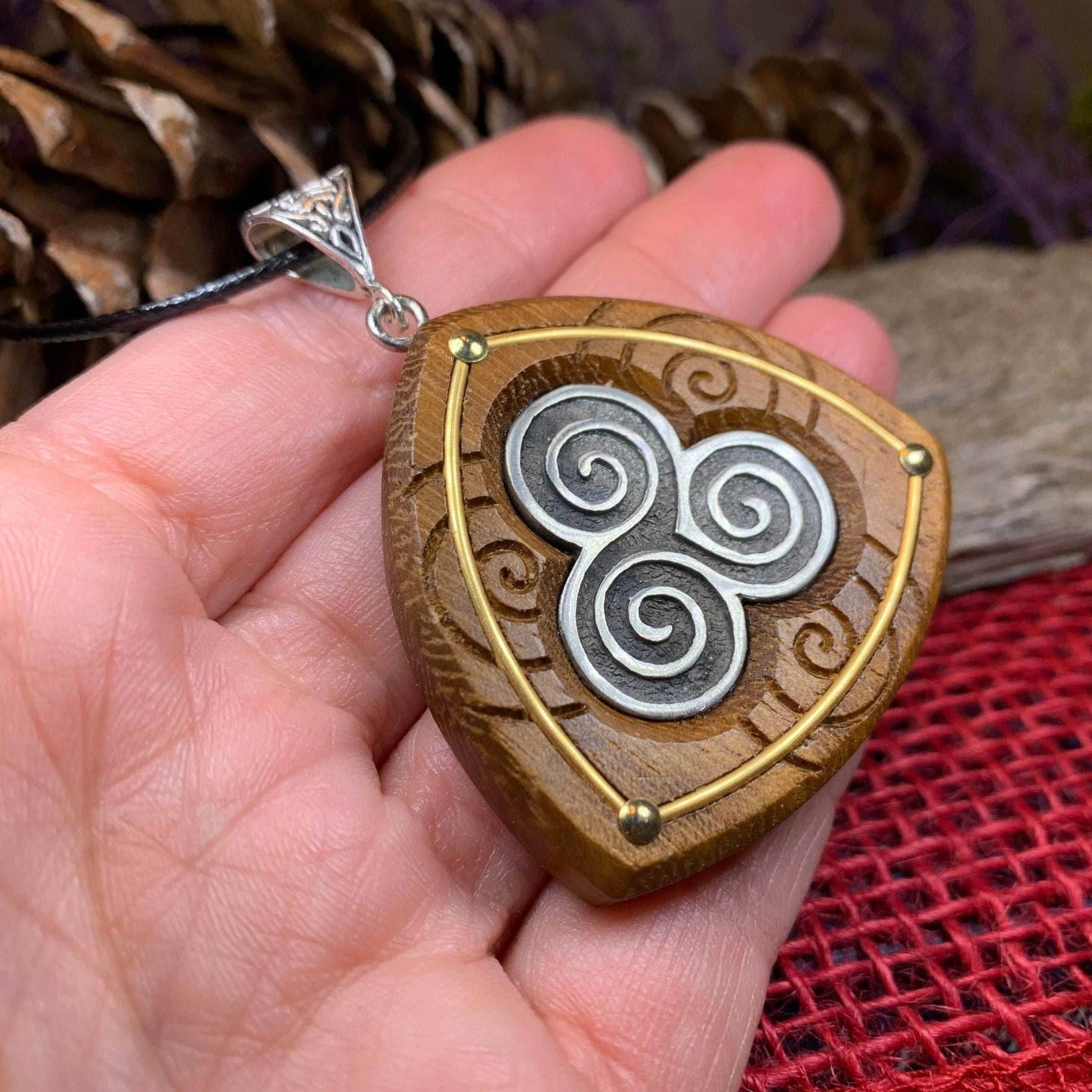 Hallglen Triple Spiral Necklace - 