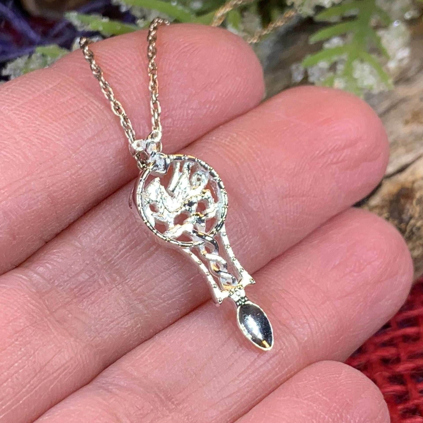 Welsh Dragon Love Spoon Necklace - 18