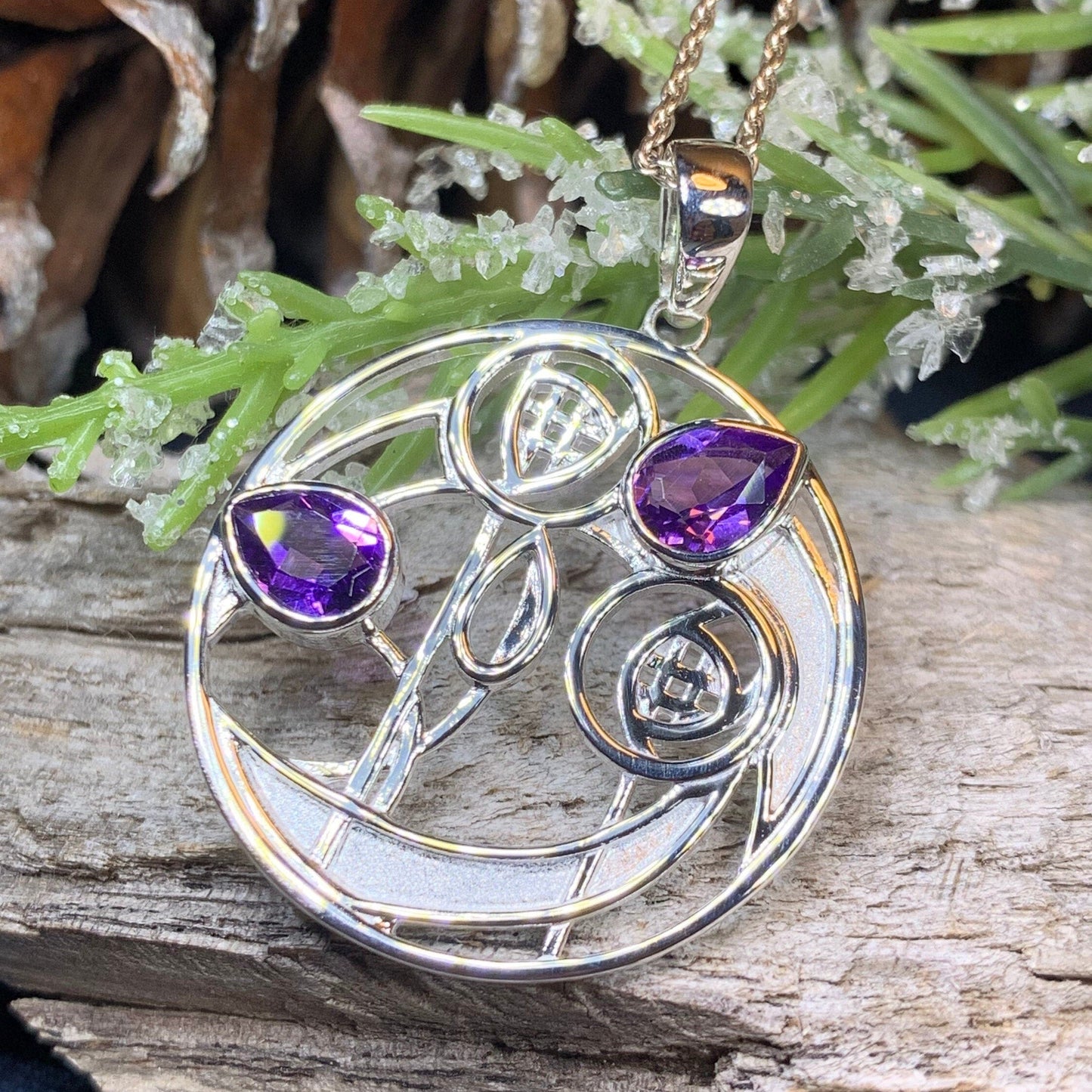 Cairn Impact Mackintosh Amethyst Necklace