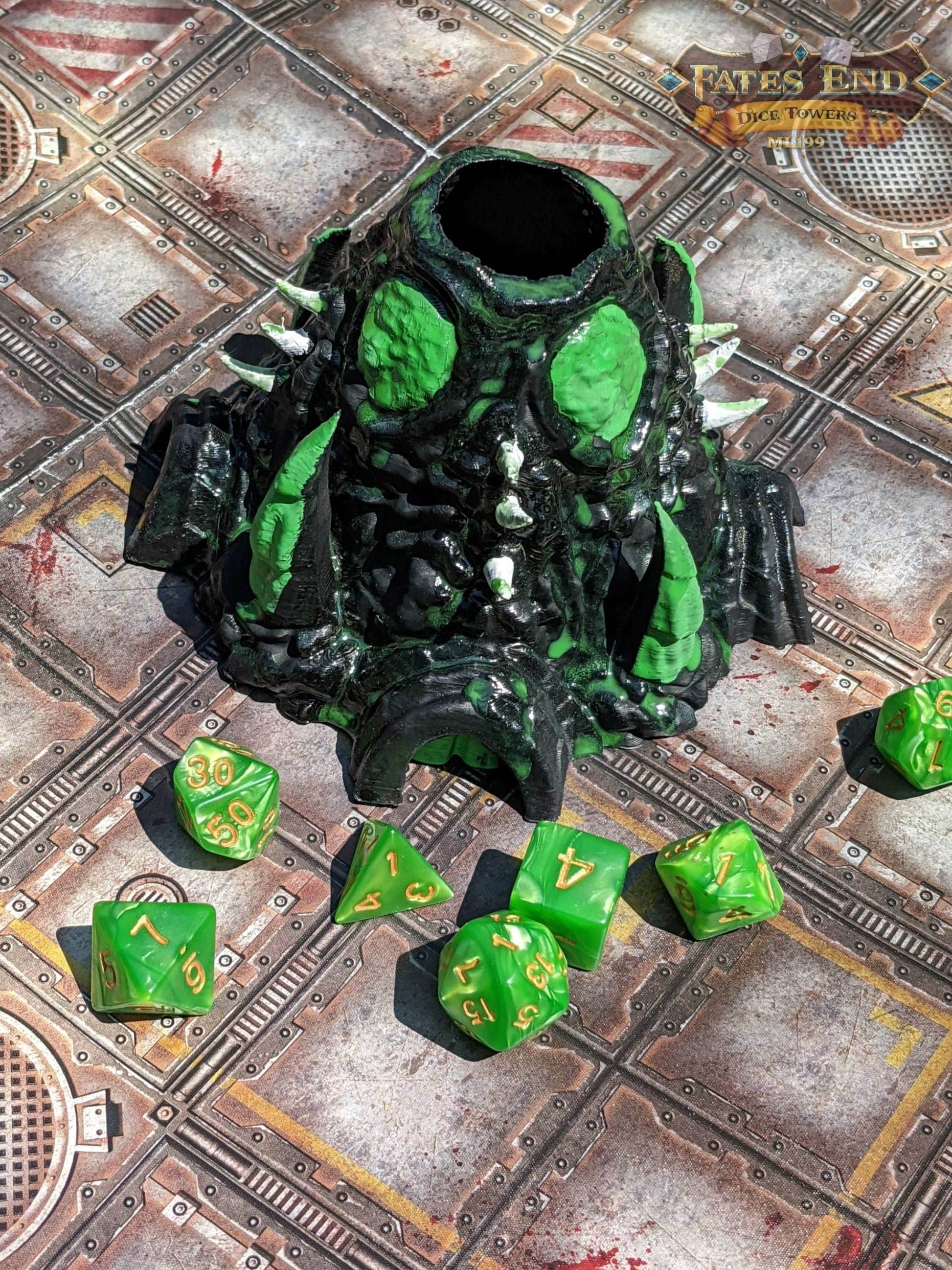 Alien Lifeform Sci-Fi 3D Printed Dice Jail | RPG Dice Vault | D20 Box | Player Gift - Encase Your Dice in the Dread of Deep Space Horror! - Black / Yes- Include Random Dice Set