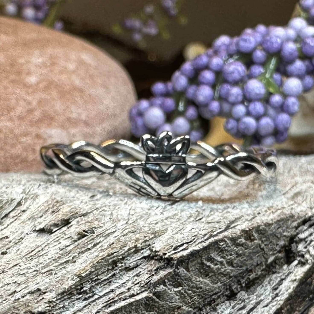 Dainty Claddagh Ring - 4