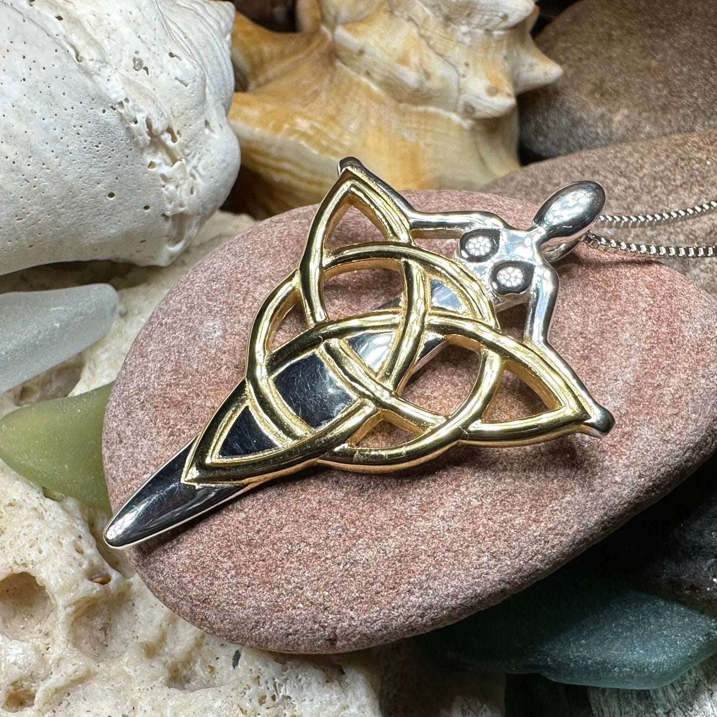 Golden Goddess Necklace - 18